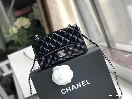 CHANEL 20CM FLAP BAG 0603